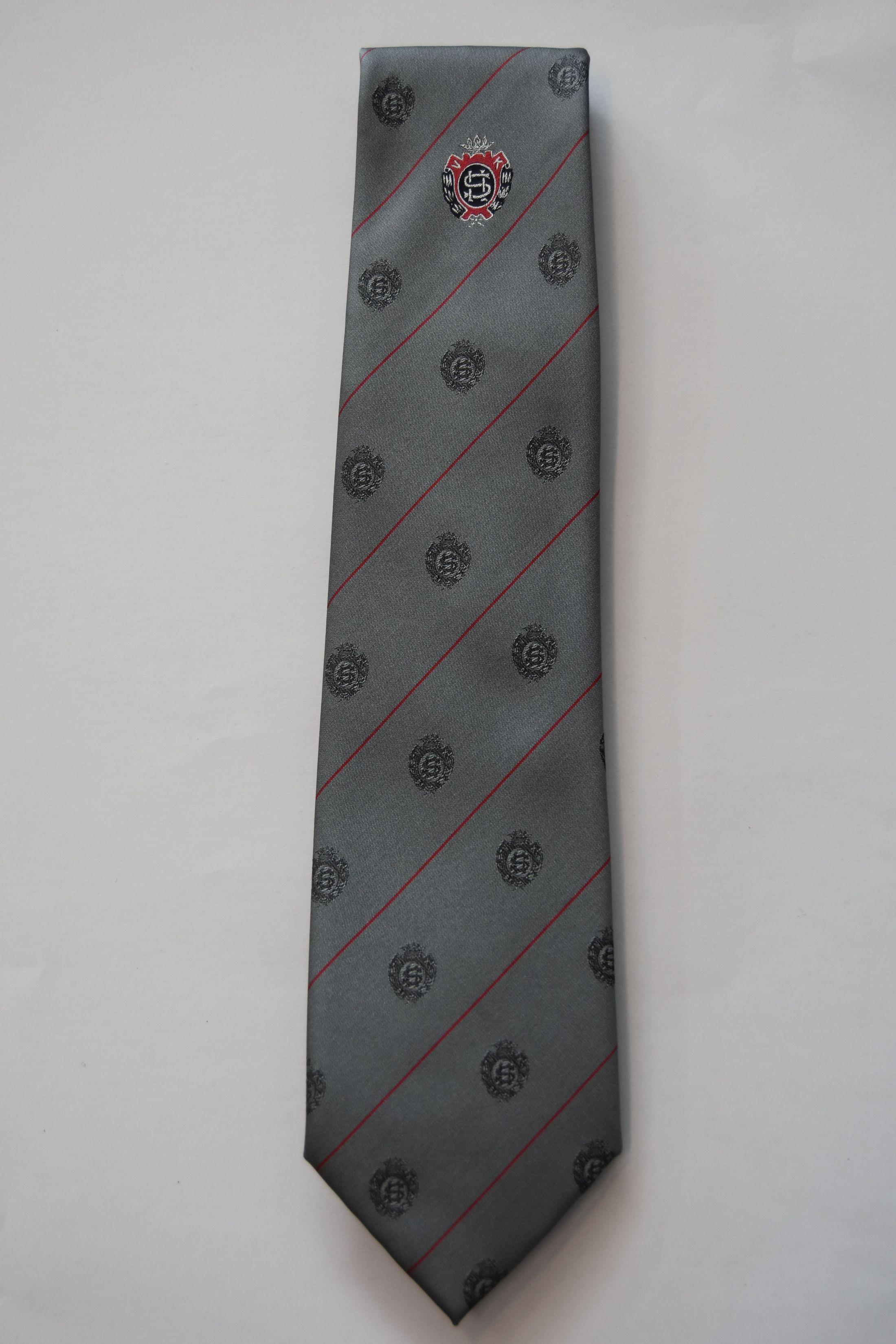 Senior Tie (All Year)